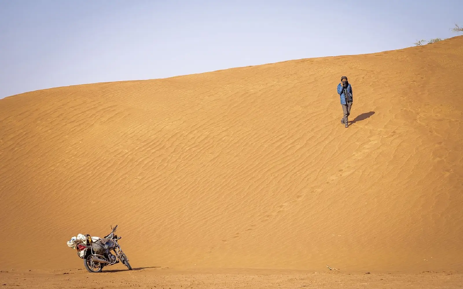 Motorbike desert adventure in southern Morocco Sahara